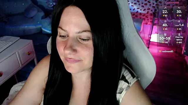 Snapshot of BellaStar84 chatting on July 16, 2026, 8:42 am BellaStar84 online show from July 16, 2026, 8:42 am