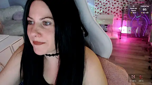 Snapshot of BellaStar84 chatting on July 24, 2026, 10:46 am BellaStar84 online show from July 24, 2026, 10:46 am
