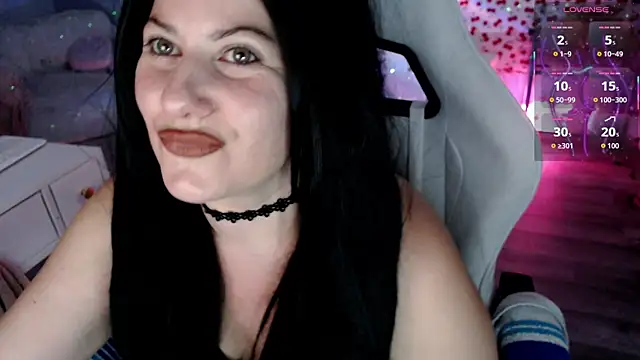 Snapshot of BellaStar84 chatting on July 25, 2026, 11:30 am BellaStar84 online show from July 25, 2026, 11:30 am