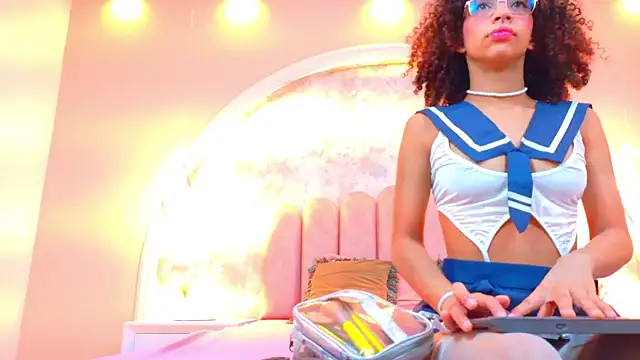 CamilaJohnston online show from October 14, 2025, 8:09 pm