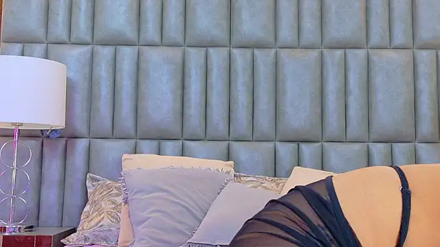 Snapshot of CamilaJohnston chatting on May 21, 2026, 8:49 pm CamilaJohnston online show from May 21, 2026, 8:49 pm