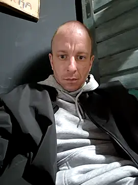 Snapshot of svenpfeifer chatting on March 11, 2025, 5:46 pm svenpfeifer online show from March 11, 2025, 5:46 pm