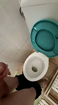 Snapshot of svenpfeifer chatting on March 22, 2025, 8:40 am svenpfeifer online show from March 22, 2025, 8:40 am