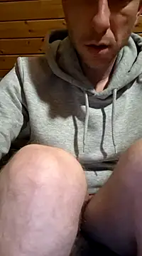 Snapshot of svenpfeifer chatting on March 23, 2025, 3:21 am svenpfeifer online show from March 23, 2025, 3:21 am