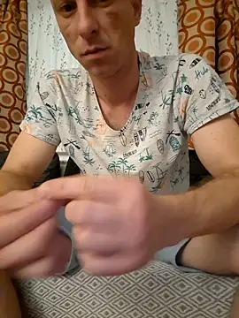 Snapshot of svenpfeifer chatting on September 18, 2025, 12:12 am svenpfeifer online show from September 18, 2025, 12:12 am