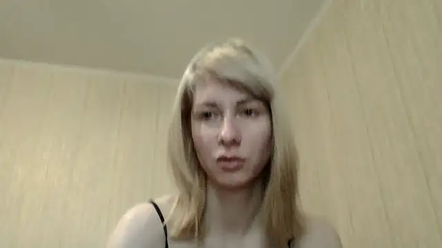 Snapshot of _Black-Panther_ chatting on May 8, 2026, 6:41 am Black-Panther online show from May 8, 2026, 6:41 am