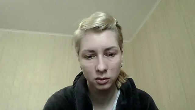 Snapshot of _Black-Panther_ chatting on May 17, 2026, 8:01 am Black-Panther online show from May 17, 2026, 8:01 am