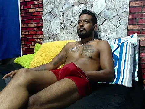 Snapshot of BladeFoxxx1 chatting on July 18, 2026, 3:27 pm BladeFoxxx1 online show from July 18, 2026, 3:27 pm