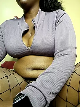 Snapshot of Umdile chatting on March 17, 2025, 12:41 am Umdile online show from March 17, 2025, 12:41 am