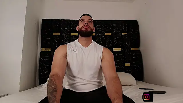 chris blake   online show from October 4, 2025, 7:12 pm