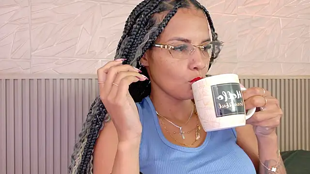 Snapshot of Gaviluc_ chatting on September 13, 2025, 10:37 am Gaviluc online show from September 13, 2025, 10:37 am