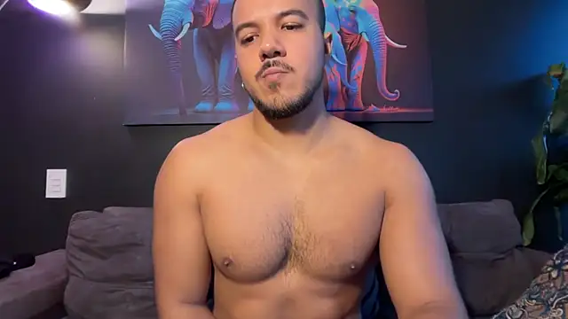 Snapshot of highlatin_guysoficial chatting on July 13, 2026, 11:02 am highlatin guysoficial online show from July 13, 2026, 11:02 am
