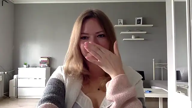 Snapshot of MillieShow chatting on September 11, 2025, 7:08 am MillieShow online show from September 11, 2025, 7:08 am