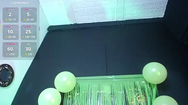 Nathaly Rose1126 online show from September 27, 2025, 1:27 pm