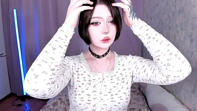 Snapshot of amelia_mays_xx chatting on June 3, 2026, 4:37 am amelia mays xx online show from June 3, 2026, 4:37 am