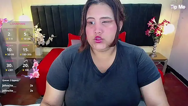 Snapshot of ailyn_maury chatting on September 16, 2025, 1:39 am ailyn maury online show from September 16, 2025, 1:39 am