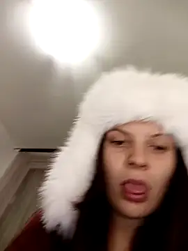 MeCherryy online show from October 30, 2025, 6:52 pm