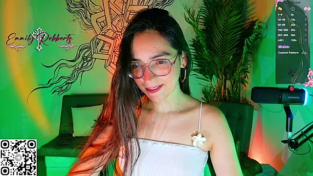 Emmi Roberts online show from April 25, 2026, 11:35 pm