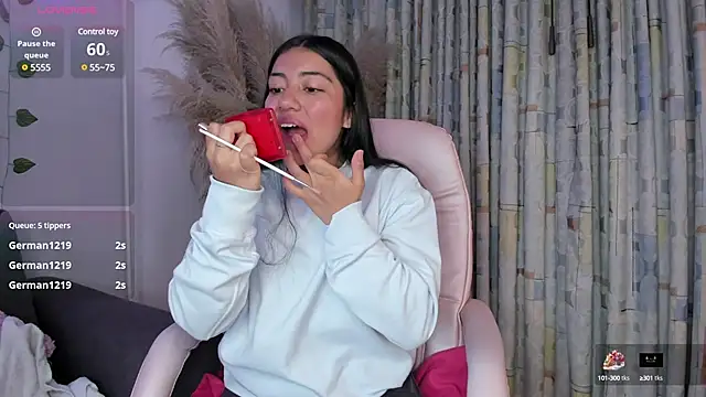 Quiinn bx online show from March 22, 2025, 11:42 am