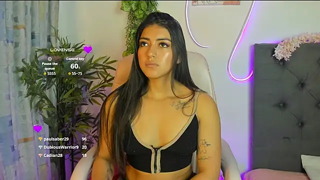 Snapshot of Quiinn_bx chatting on July 13, 2026, 9:39 pm Quiinn bx online show from July 13, 2026, 9:39 pm
