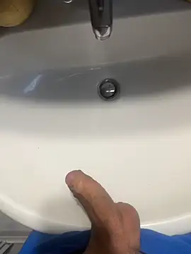 Snapshot of impaolo20 chatting on December 18, 2025, 3:07 pm impaolo20 online show from December 18, 2025, 3:07 pm