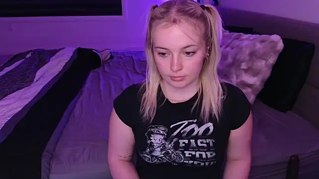 Snapshot of margot_robbie7 chatting on May 29, 2026, 1:25 am margot robbie7 online show from May 29, 2026, 1:25 am