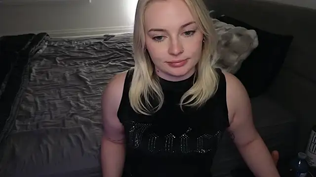 Snapshot of margot_robbie7 chatting on May 31, 2026, 1:36 am margot robbie7 online show from May 31, 2026, 1:36 am