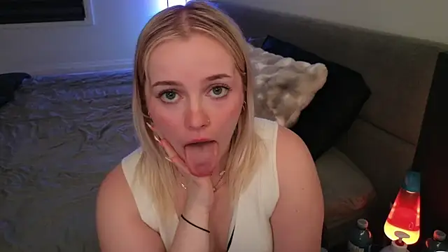 Snapshot of margot_robbie7 chatting on July 10, 2026, 1:10 am margot robbie7 online show from July 10, 2026, 1:10 am