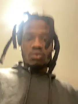 Snapshot of Sir-Tucker chatting on March 21, 2025, 3:13 pm Sir-Tucker online show from March 21, 2025, 3:13 pm