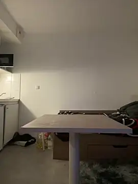 Renoirmonter online show from March 17, 2026, 9:51 pm