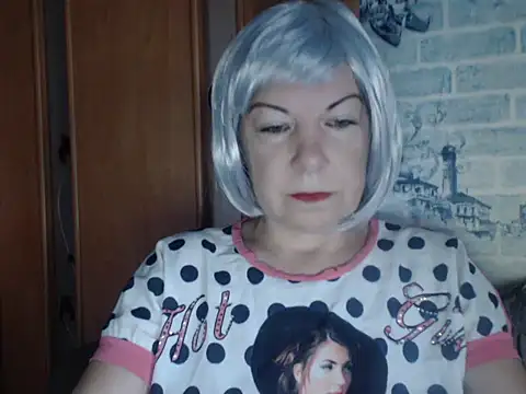 Lillia Ray online show from July 29, 2026, 7:28 am
