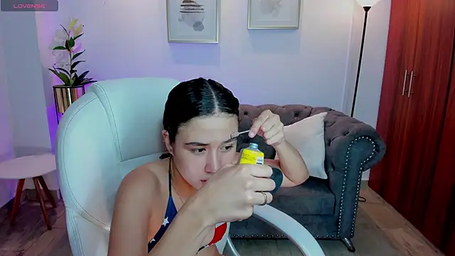 Snapshot of Danaa_Rouse chatting on September 13, 2025, 7:13 pm Danaa Rouse online show from September 13, 2025, 7:13 pm