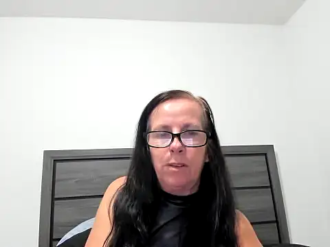 peachgoddess online show from September 10, 2025, 2:33 am