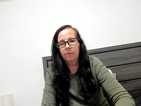 peachgoddess online show from October 19, 2025, 3:51 am