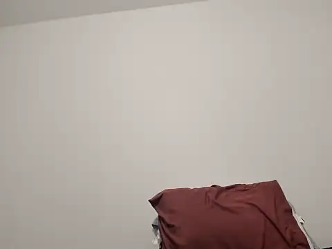 peachgoddess online show from January 7, 2026, 3:42 am