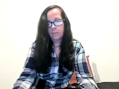 peachgoddess online show from February 15, 2026, 3:36 am