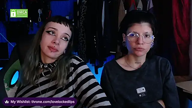 lovelockedlips online show from June 7, 2026, 12:48 am