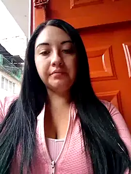 Snapshot of melisamoon_ chatting on April 5, 2026, 10:07 pm melisamoon online show from April 5, 2026, 10:07 pm