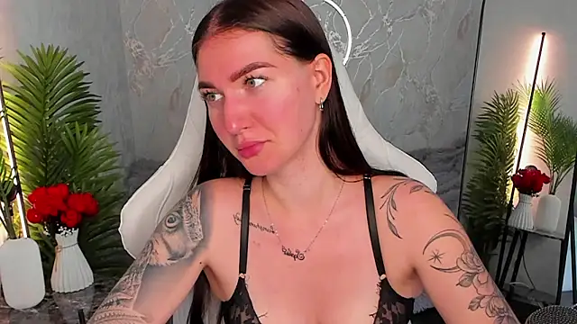 babyisperfect online show from June 14, 2026, 2:35 am