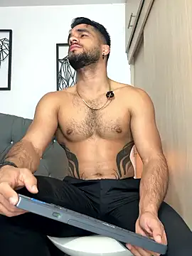 Maximiliano ford online show from January 9, 2026, 10:07 am