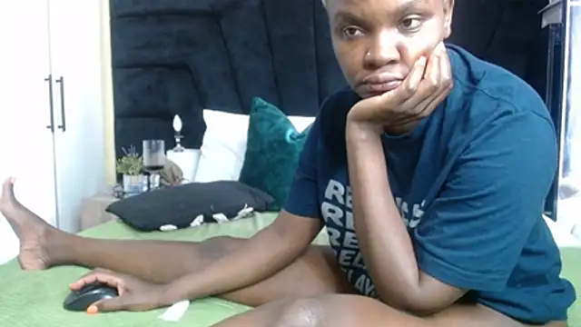 sexdevolxx online show from February 23, 2026, 9:17 am