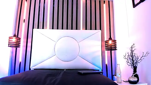 Snapshot of Jhojan_twink chatting on October 21, 2025, 11:44 am Jhojan twink online show from October 21, 2025, 11:44 am