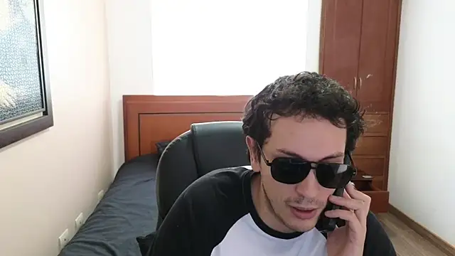 Snapshot of hardaftercum chatting on March 17, 2025, 7:04 pm hardaftercum online show from March 17, 2025, 7:04 pm