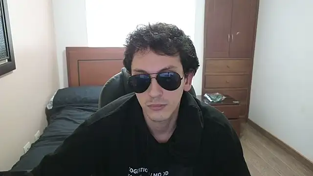 Snapshot of hardaftercum chatting on March 19, 2025, 9:48 pm hardaftercum online show from March 19, 2025, 9:48 pm