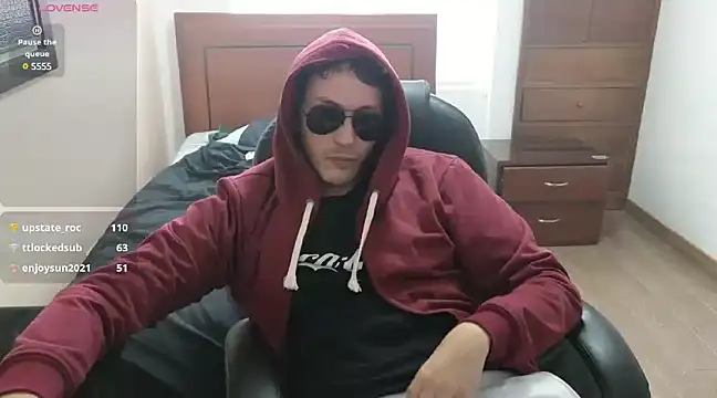 Snapshot of hardaftercum chatting on March 21, 2025, 8:18 pm hardaftercum online show from March 21, 2025, 8:18 pm