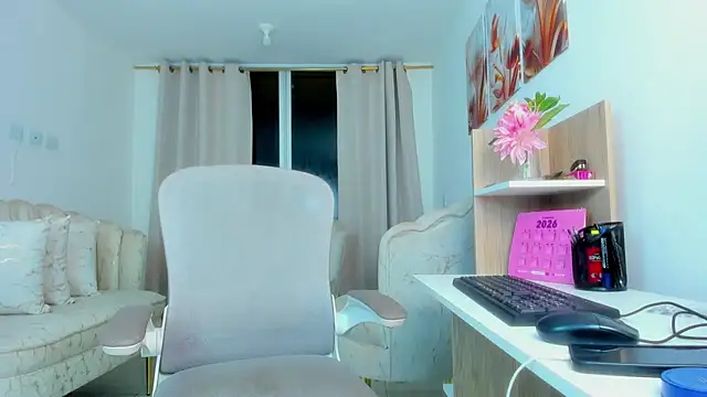 Snapshot of karol_f00x chatting on March 5, 2026, 1:23 am karol f00x online show from March 5, 2026, 1:23 am