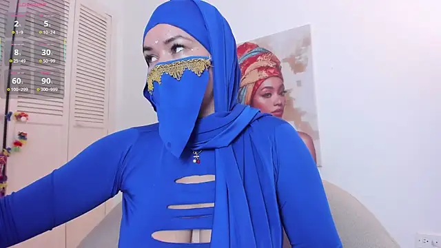 Layla arabelle online show from September 10, 2025, 8:09 pm