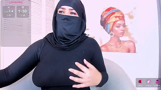 Layla arabelle online show from February 17, 2026, 8:15 pm