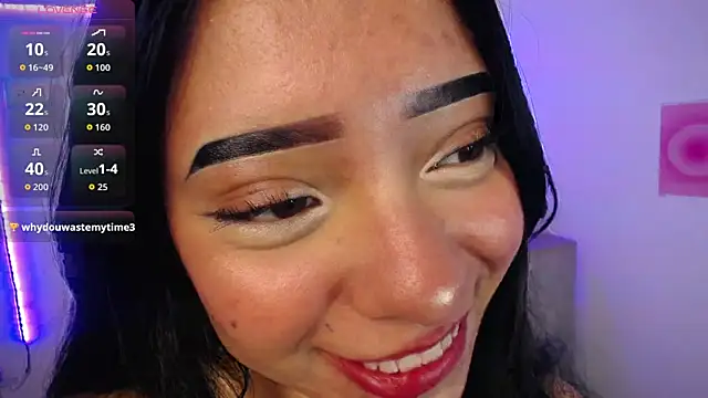 Snapshot of Emilybutterfly1 chatting on September 12, 2025, 8:53 pm Emilybutterfly1 online show from September 12, 2025, 8:53 pm