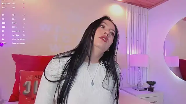 Snapshot of AliceCorner chatting on November 12, 2025, 11:54 am AliceCorner online show from November 12, 2025, 11:54 am